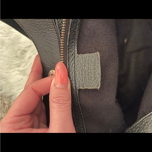 GUCCI GG Canvas Medium Charmy Hobo - Picture 5 of 12